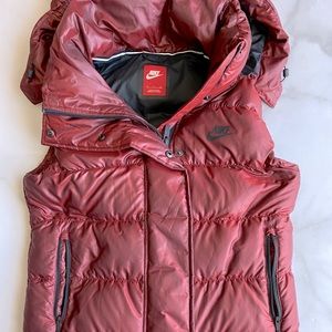 Nike vest